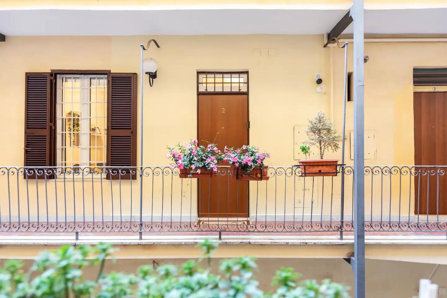 Domus76 Casa Vacanze ローマ エクステリア 写真